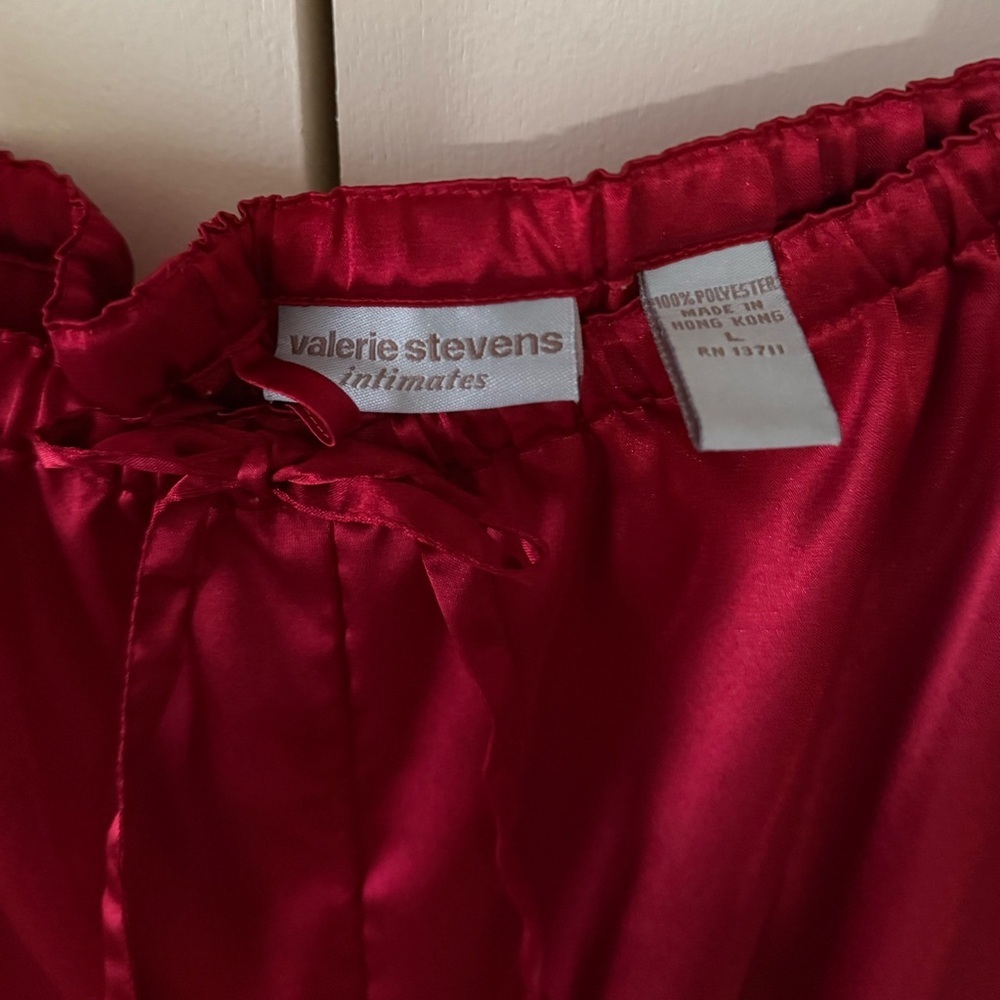 Vintage Valerie Stevens Intimates Satin Long PJ Set w Beautiful Detailing Size L - Picture 7 of 8